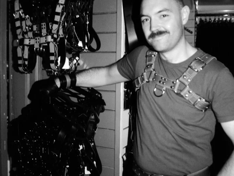 Al Fartukh – B&W Test