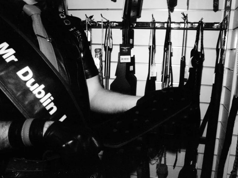 Al Fartukh – B&W Test